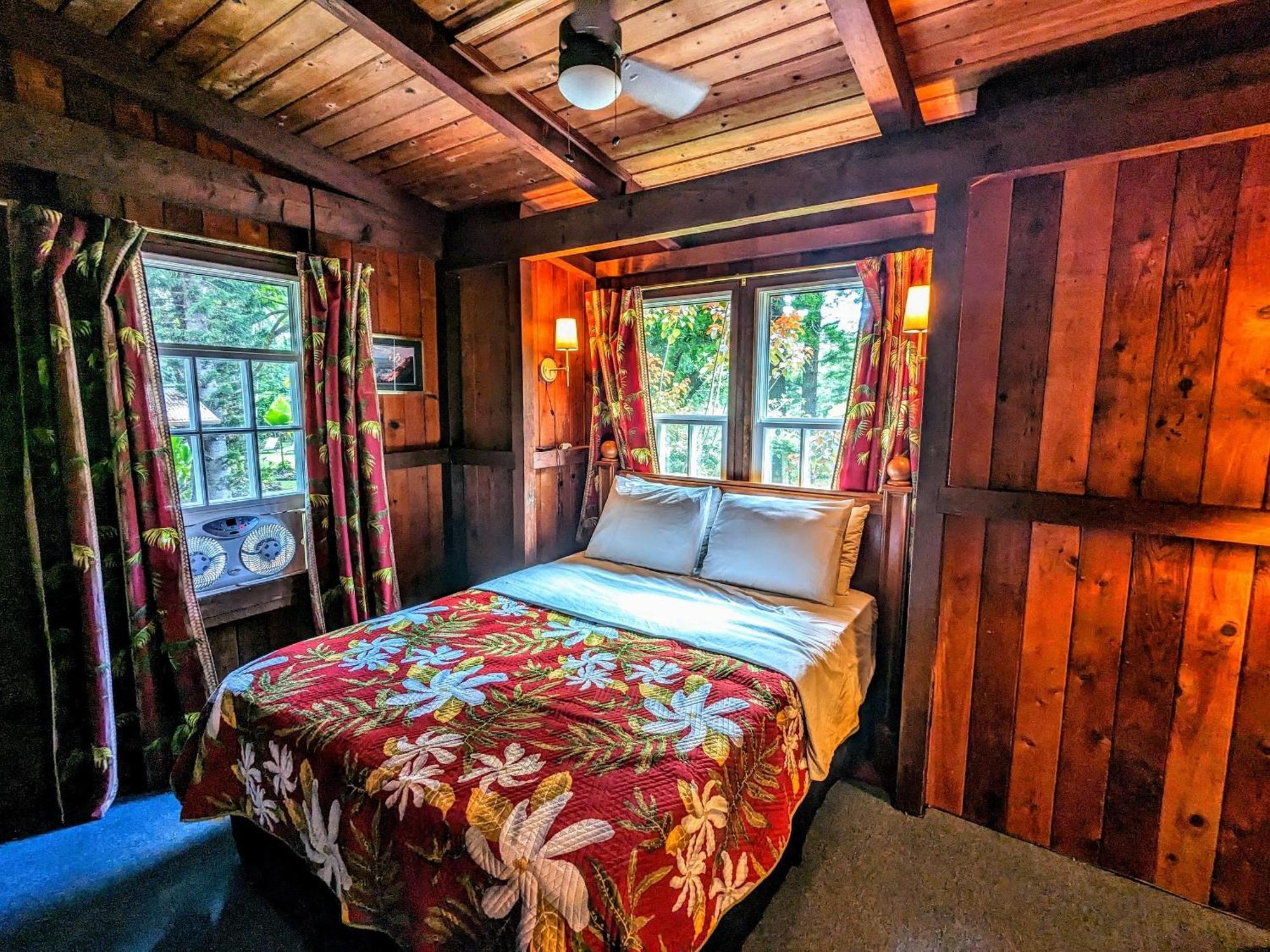 Kehena Mauka Nui Club Lgbtqia+ Clothing Optional Bed & Breakfast Pahoa Dış mekan fotoğraf