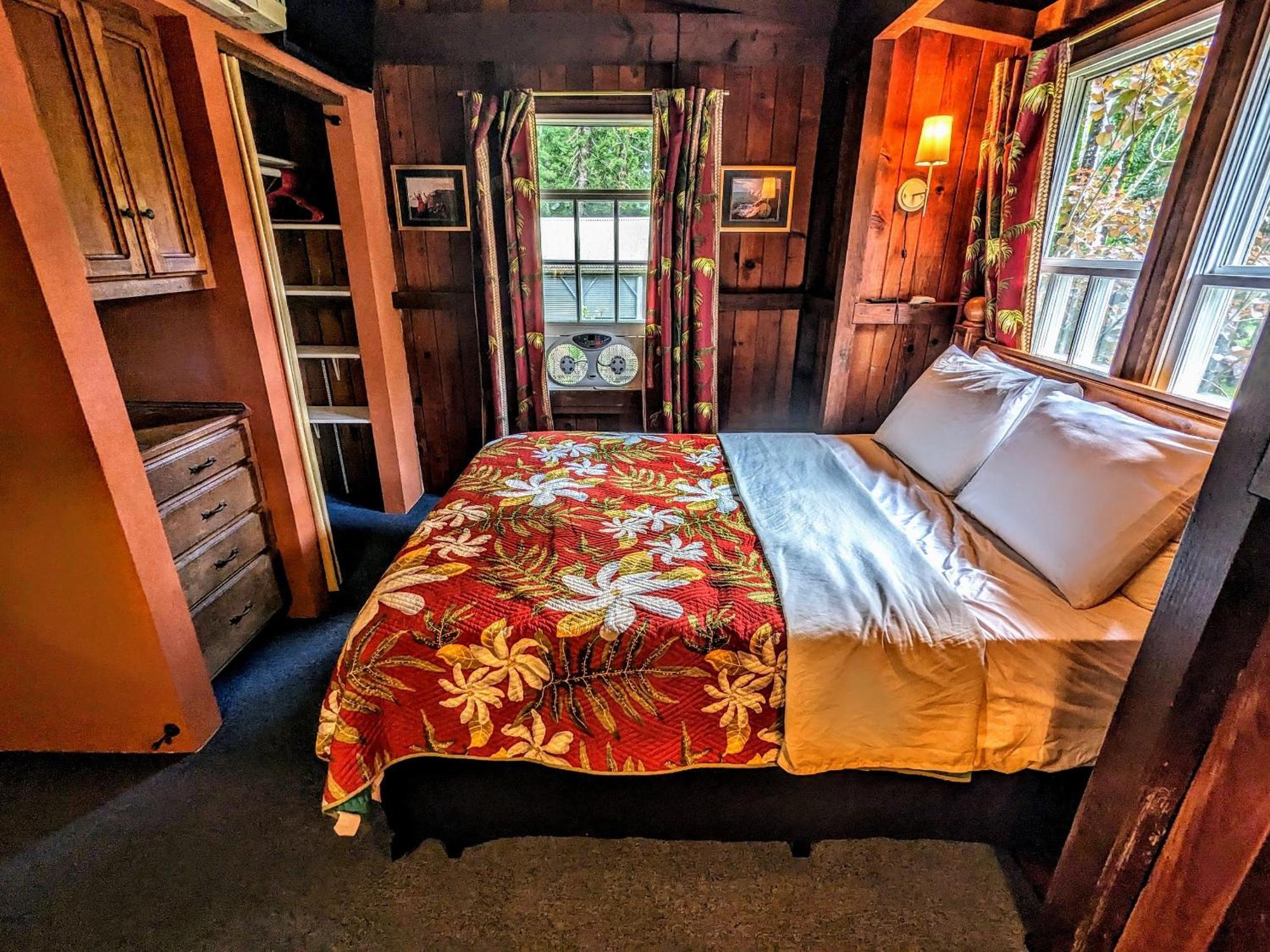 Kehena Mauka Nui Club Lgbtqia+ Clothing Optional Bed & Breakfast Pahoa Oda fotoğraf